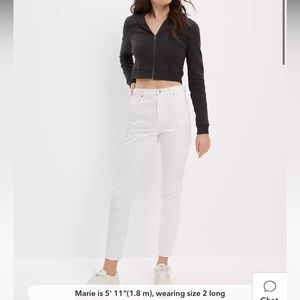 American Eagle tomgirl stretch white straight leg jeans